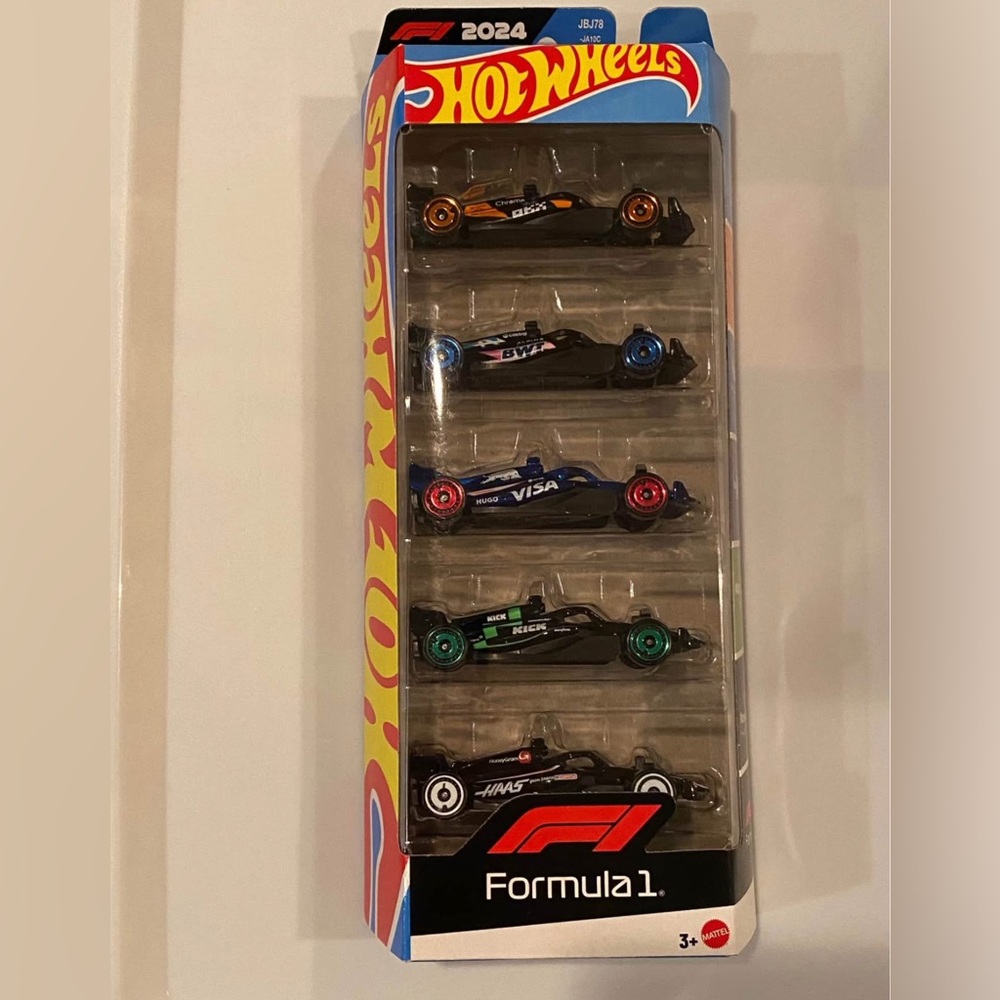 NEW Hot Wheels Formula 1 F1 5 cars pack 1:64